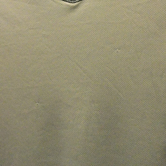 Women's St. John's Bay Active Quick Dri V-Neck Top Size XL - Picture 4 of 5